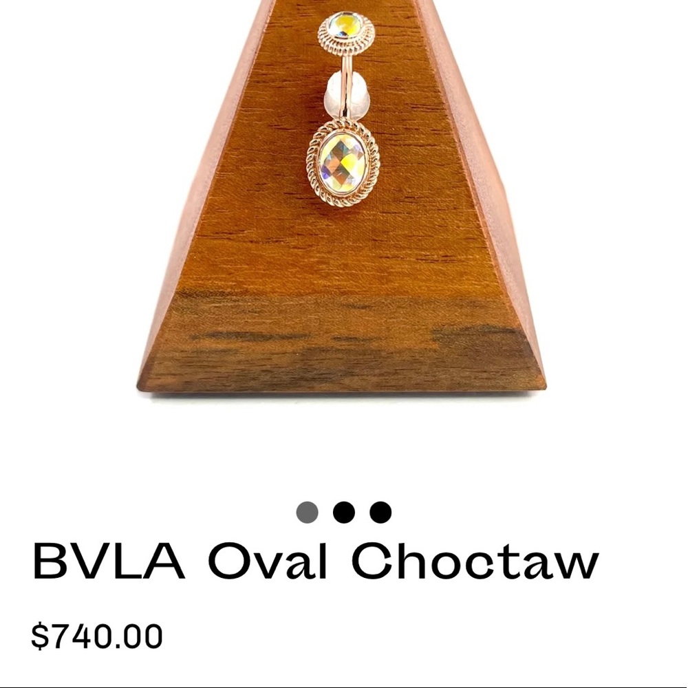 BVLA NAVEL BAR